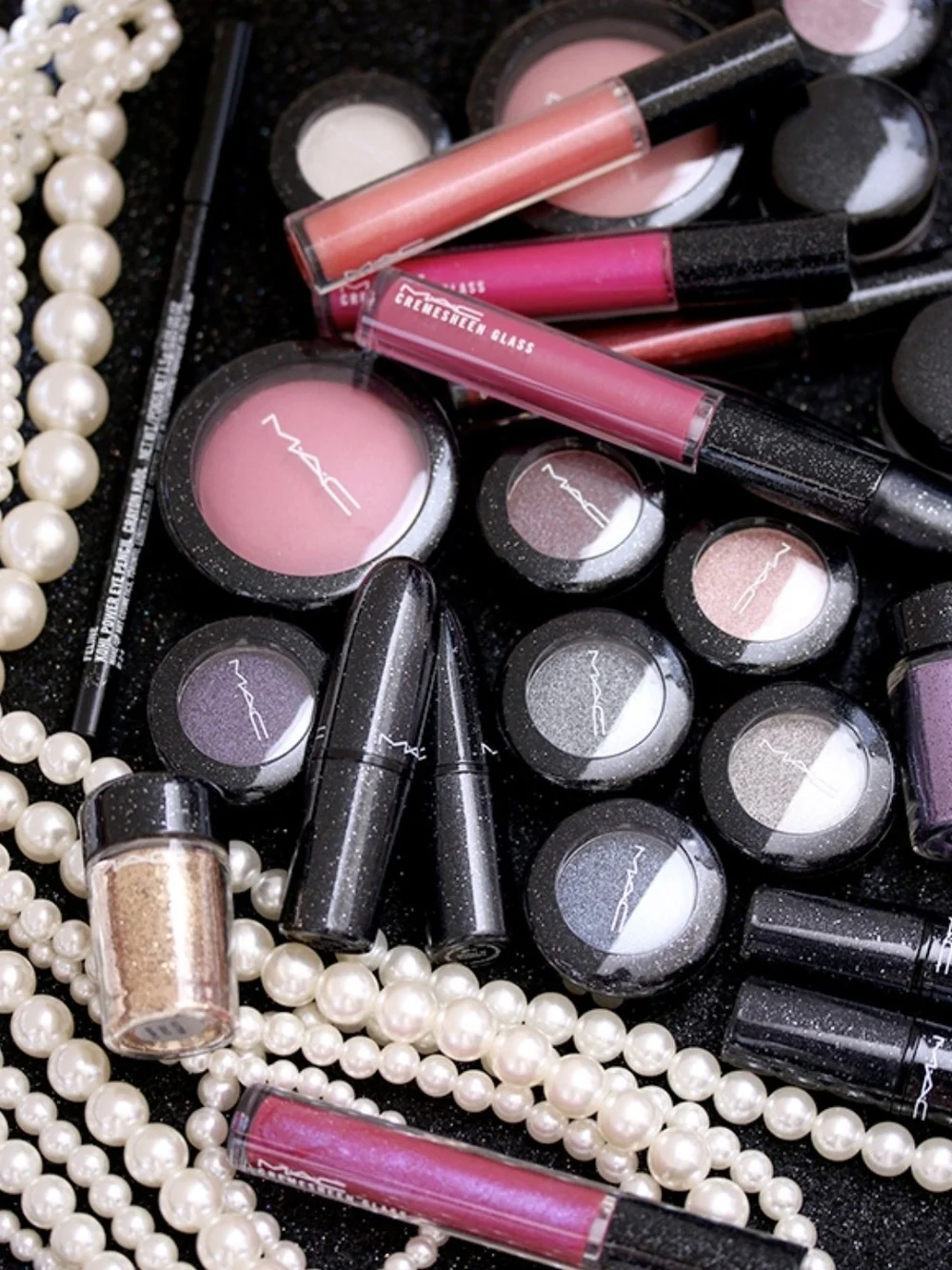 MAC Cosmetics limited edition